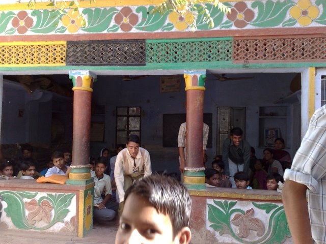 כתת לימוד בבית ספר הודי-אופק עולמי,צילום דוד נתנאל - a school class,India-Ofek-Olami
