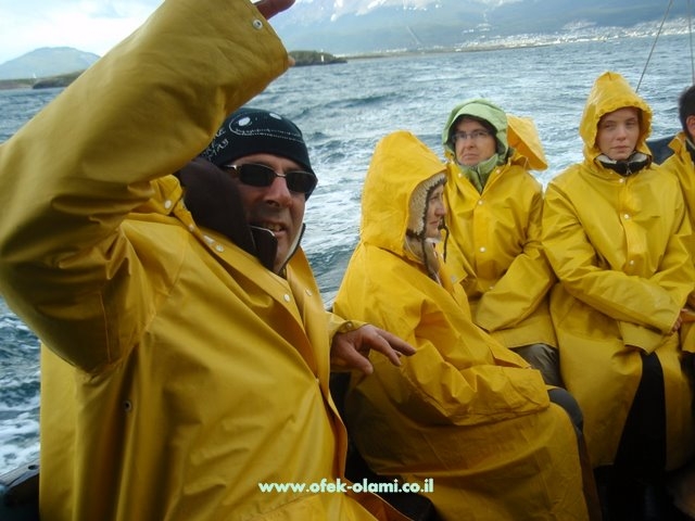 שייט בתעלת ביגל לצפייה באריות הים ובקורמרנים -אופק עולמי,תילום דוד נתנאל -Sailling to sealion islans -Ofek olami
