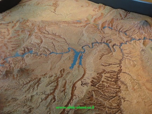 אגן הניקוז של נהר הקולורדו -אופק עולמי,צילום,דוד נתנאל - Colorado river basin-Ofek olami,David Nethanel