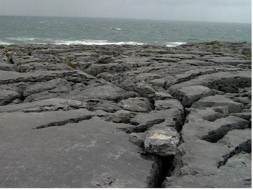 הבארן,חבל קרסטי במערב אירלנד -אופק עולמי -The Burren West Ireland -Ofek-Olami
