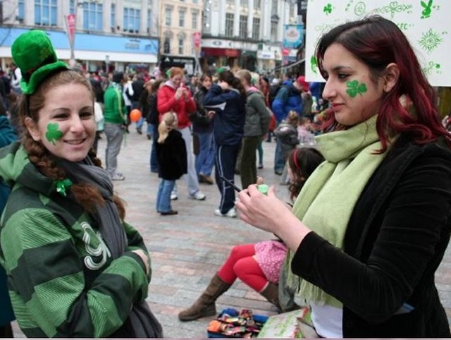 חגיגות סנט פטריק באירלנד -אופק עולמי -St.Patrick celebrations in Ireland -Ofek-Olami