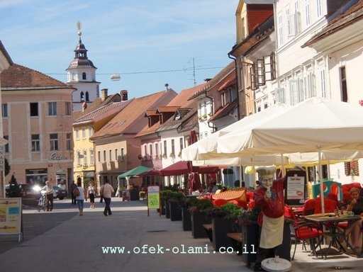 הרחוב הראשי בקראני,סלובניה -אופק עולמי-צילום דוד נתנאל-,Main street Kranj Slovenia -0fek-Olami