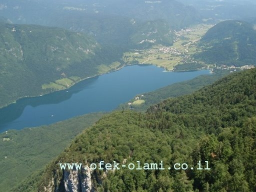 אגם בוהיני ,סלובניה מראה מפסגת ווגל-אופק עולמי,צילום דוד נתנאל -Bohinj Lake Slovenia view from Vogel -Ofek-Olami