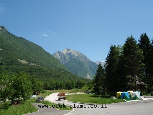 האלפים היוליאניים נשקפים מקובריד,סלובניה-אופק עולמי,צילום דוד נתנאל -Alps view from Kobarid,Slovenia -Ofek-Olami