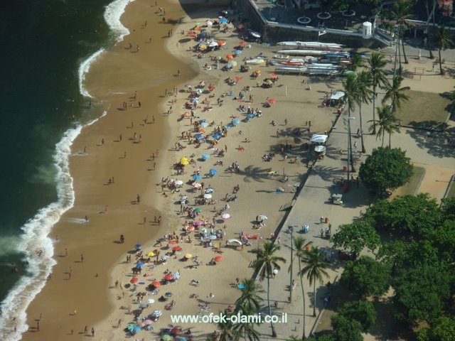 חוף קופקבנה בריו דה ז'ניירו -אופק עולמי - Copacabana beach - ofek olami